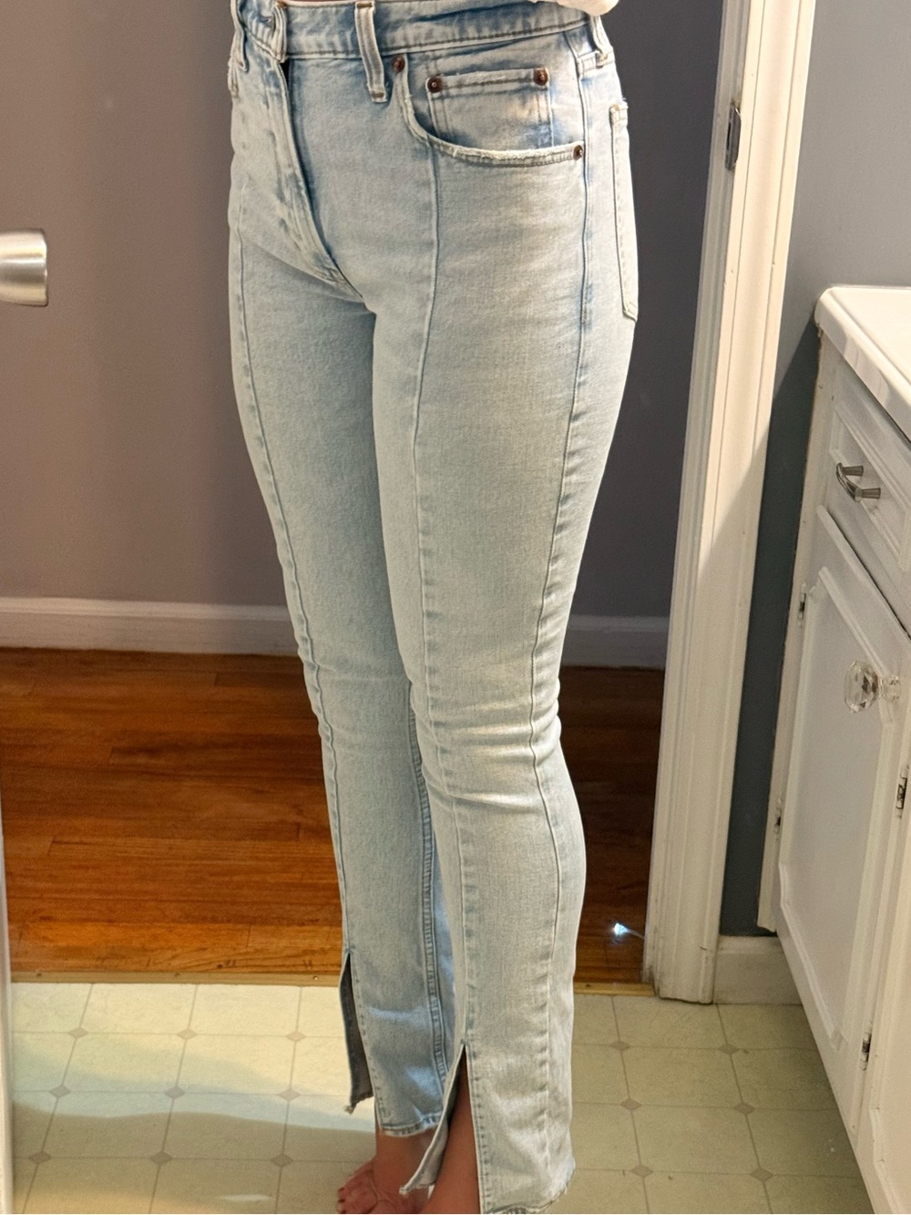 Abercrombie & Fitch skinny high Light Blue Straight-Leg Jeans with Front Slits